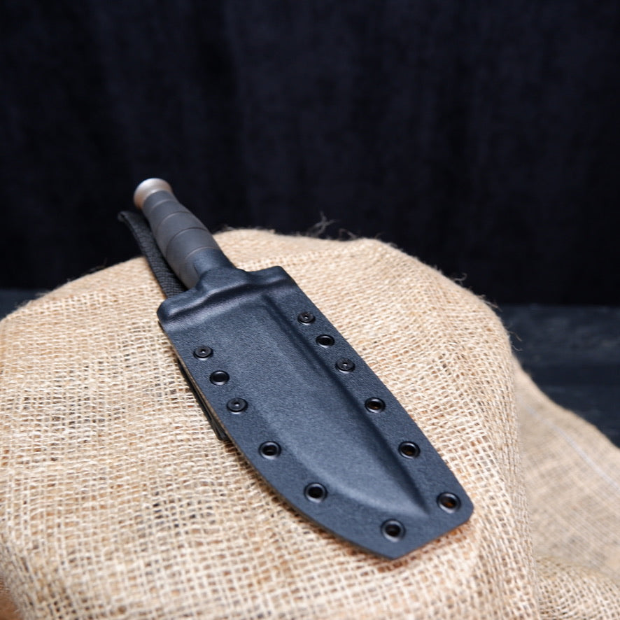 Handmade Artisan Knife | Traditional Metalwork | Collectible Craftsmanship