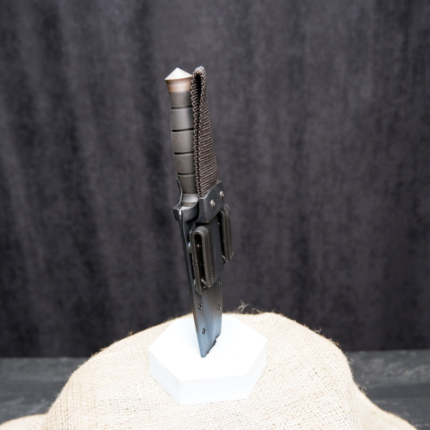 Handmade Artisan Knife | Traditional Metalwork | Collectible Craftsmanship