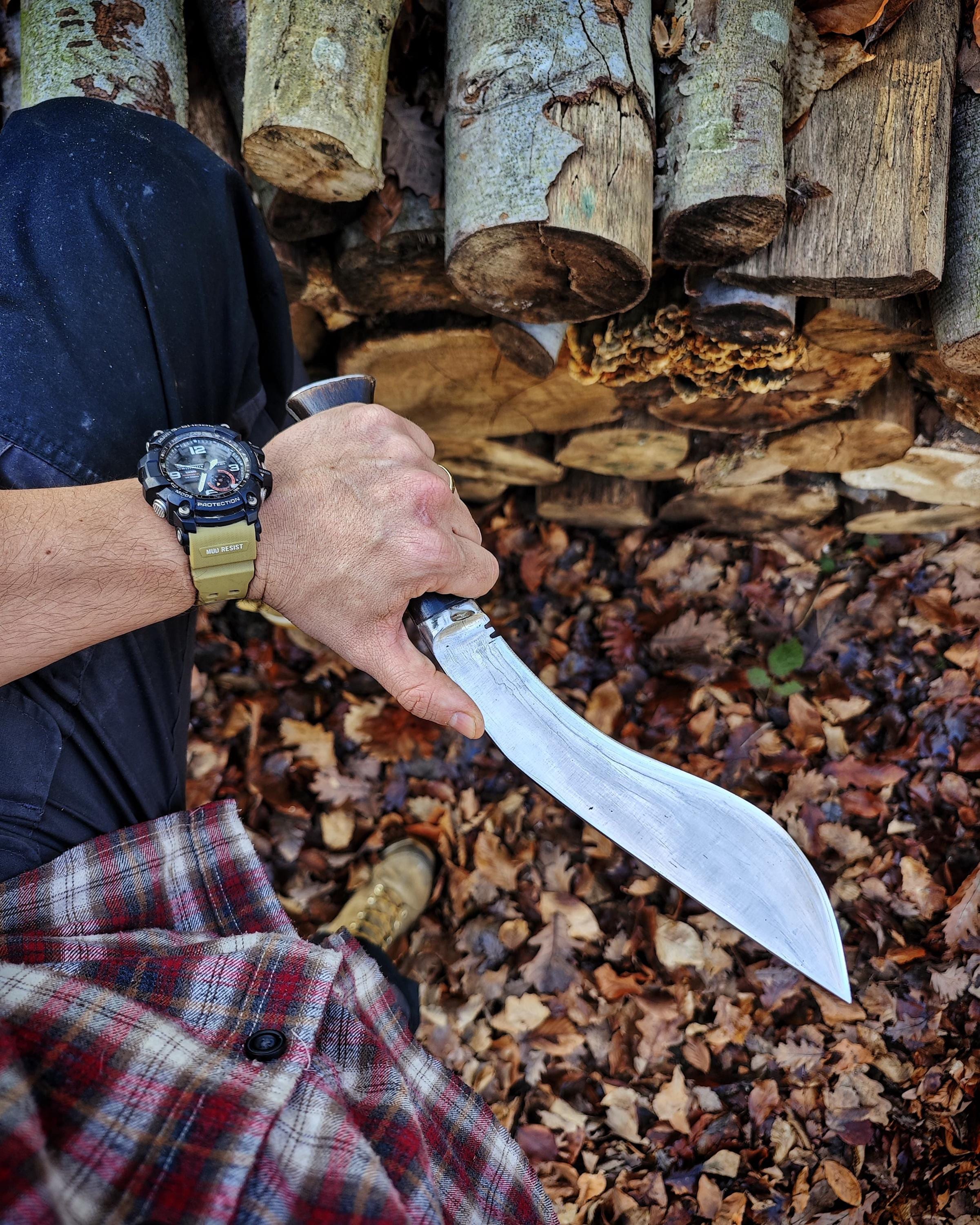 Hand-Forged Nepal Kukri – Genuine Leather Sheath, Traditional Design, Durable &amp; Ready for Adventure
