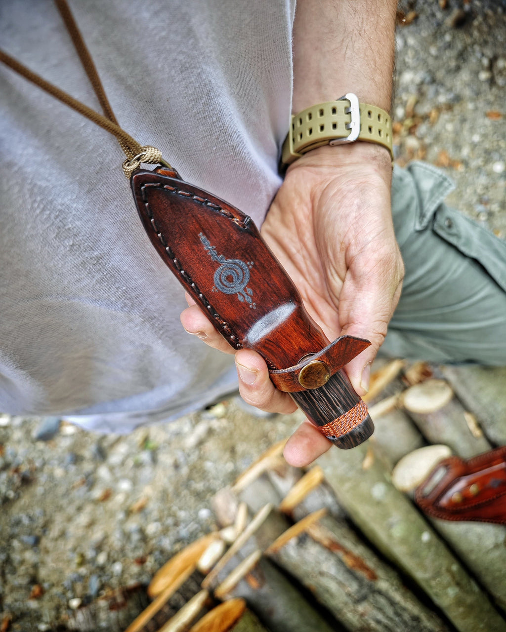 Ancient Inspiration, Modern Craftsmanship: Unique Design Neck Knife and Fixed Blade Set