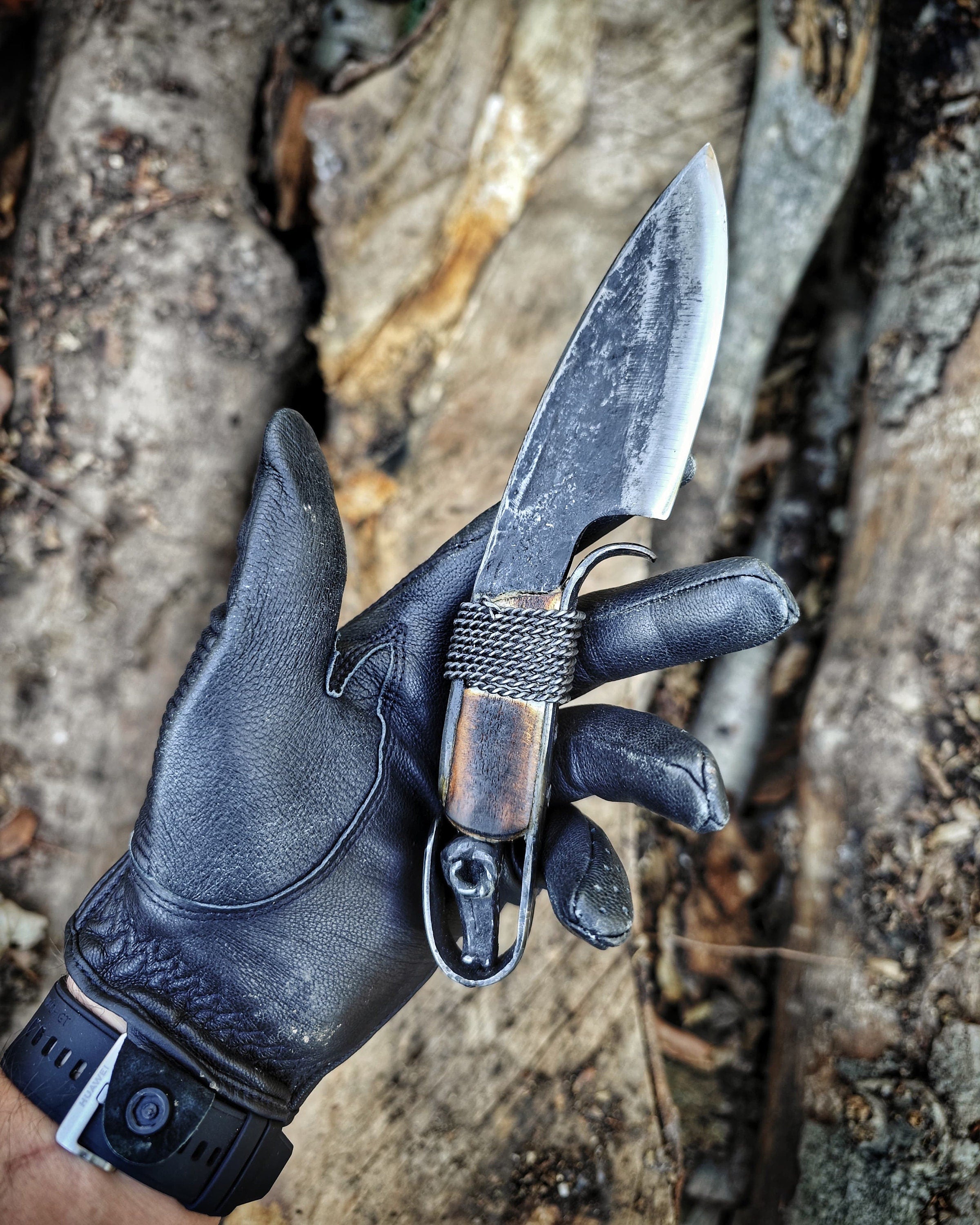 Custom Carbon Knife Made by classic hand forged blacksmith skill by handmade with original steel sheath