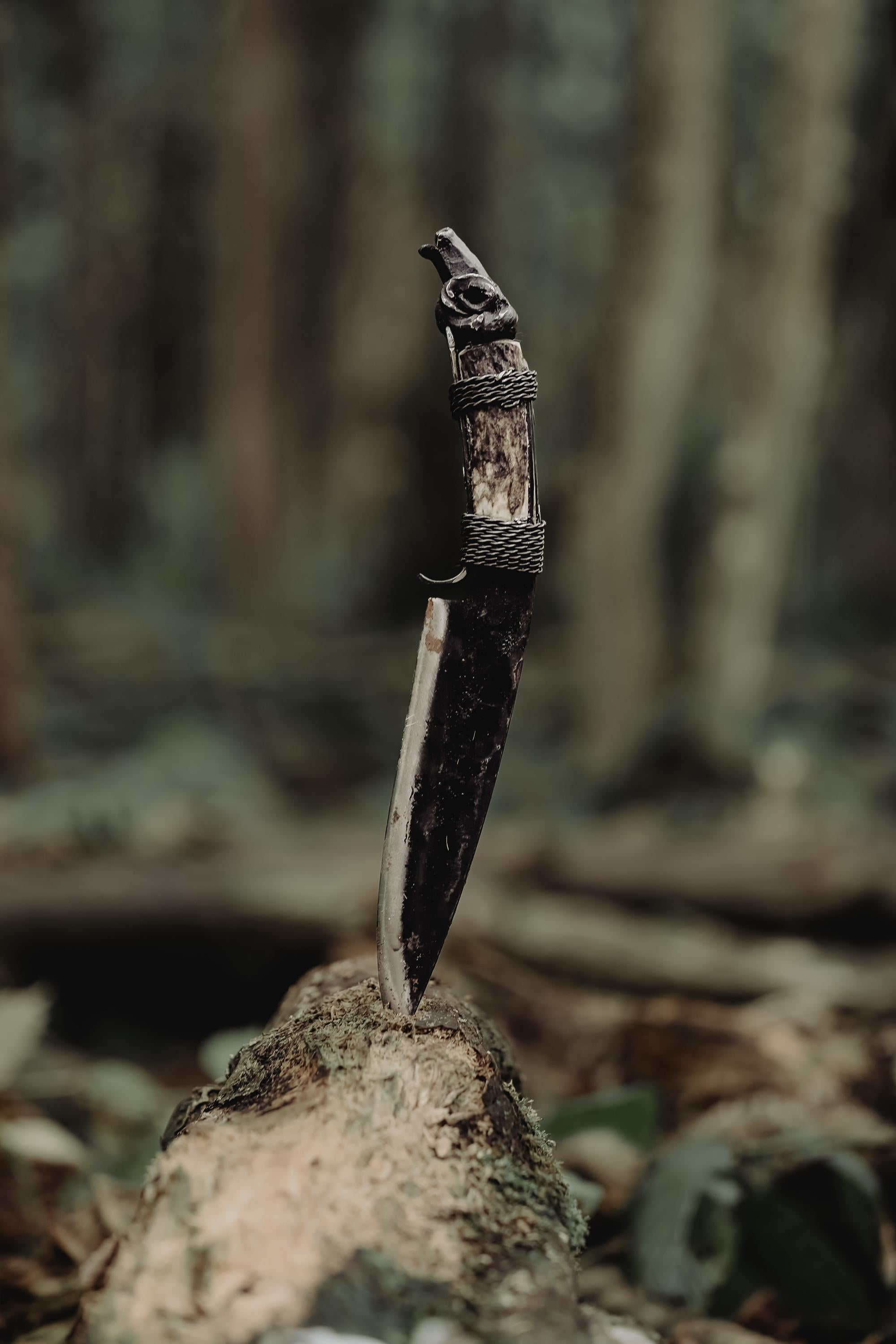 Blacksmith hand forged handmade custom carbon steel romanian expert soldier knife