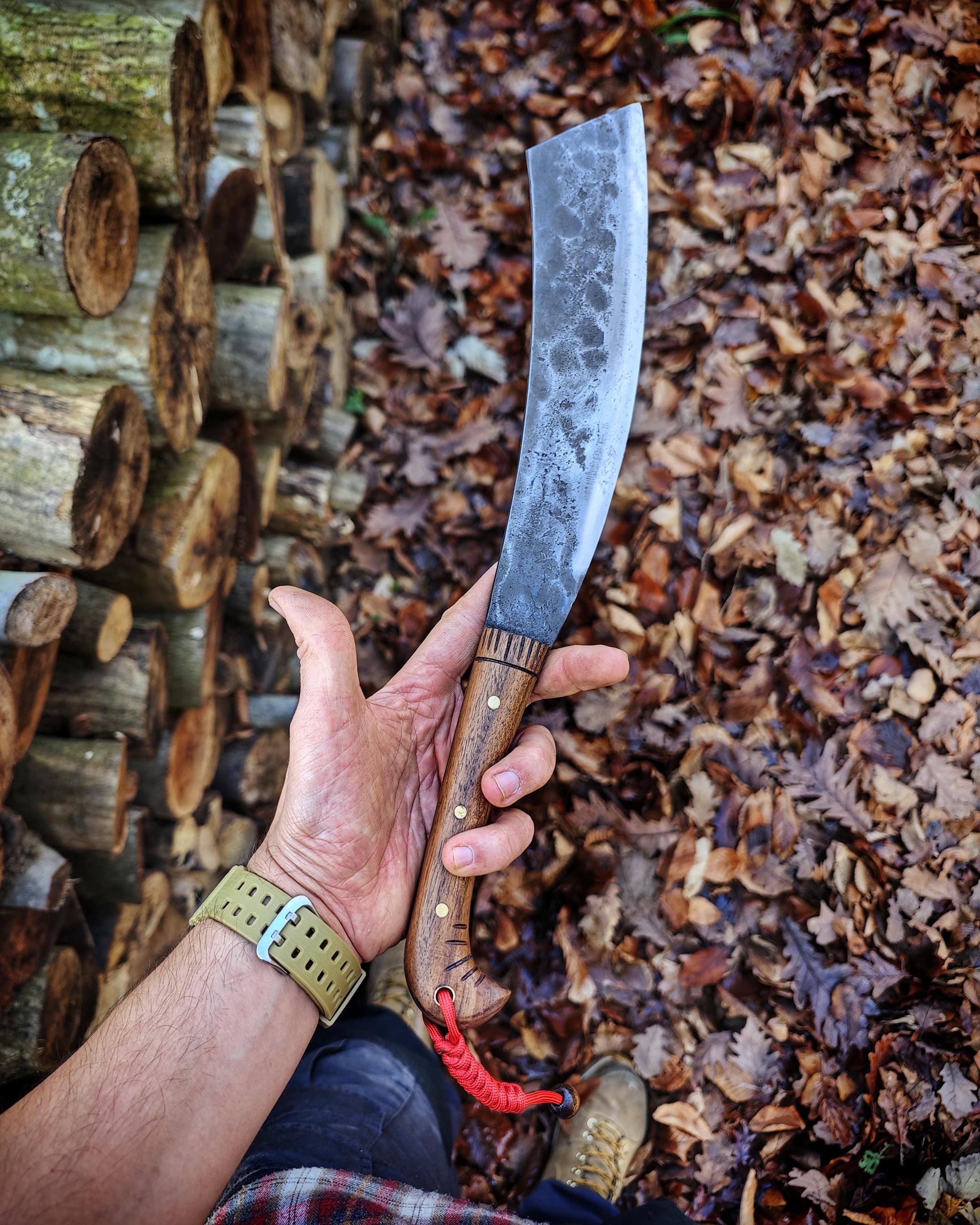 Handmade blacksmith uniquie style custom carbon steel hunter bushcraft machete knife with leather sheath