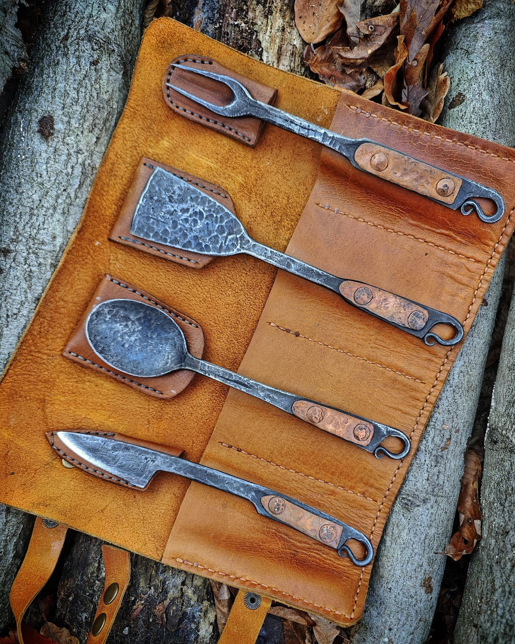 primitive kitchen set